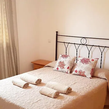 One Bedroom Appartement With Shared Pool Furnished Terrace And Wifi At Corralejo Apartment *